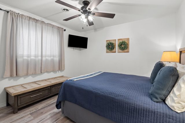 26 Sinatra Court 1, Branson West, MO 65737