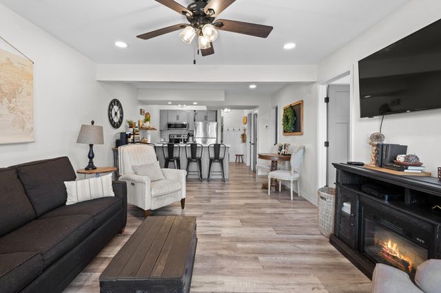 26 Sinatra Court 1, Branson West, MO 65737