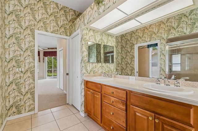 7424 MELOGOLD CIRCLE, Land O Lakes, FL 34637
