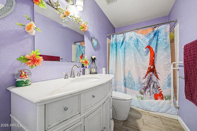 4244 W VERNON Avenue, Phoenix, AZ 85009