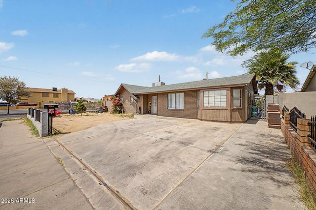 4244 W VERNON Avenue, Phoenix, AZ 85009