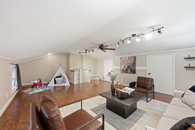 5171 Regent Dr, Nashville, TN 37220