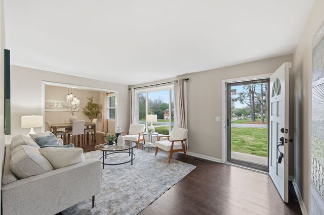 5171 Regent Dr, Nashville, TN 37220