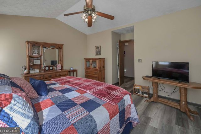 3981 Daylily Way, Douglasville, GA 30135