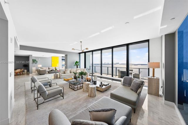 1451 Brickell Ave 2901, Miami, FL 33131