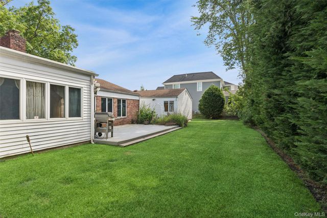 72 Lake End Road, Merrick, NY 11566