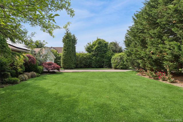 72 Lake End Road, Merrick, NY 11566