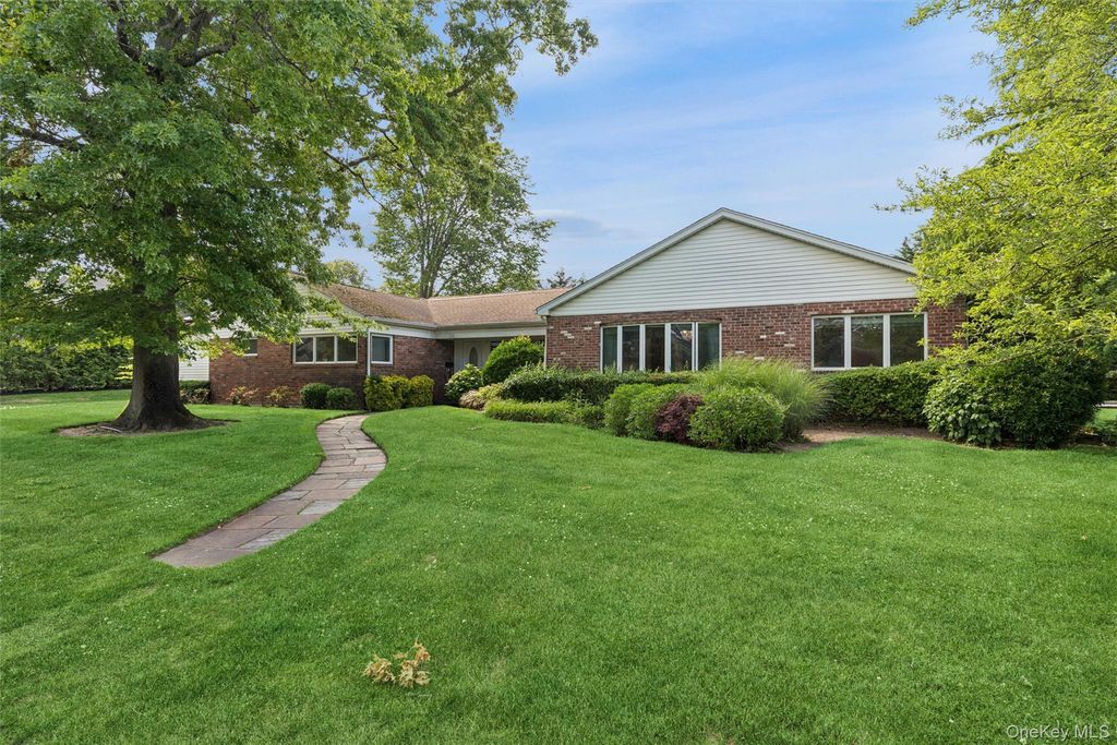 72 Lake End Road, Merrick, NY 11566
