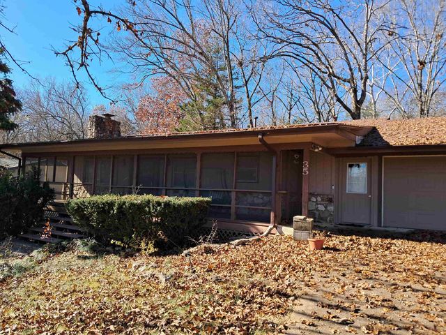 35 Cherokee Road, Cherokee Village, AR 72529