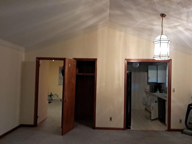 35 Cherokee Road, Cherokee Village, AR 72529