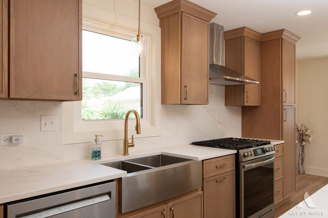 11009 S Saint Louis Avenue, Chicago, IL 60655