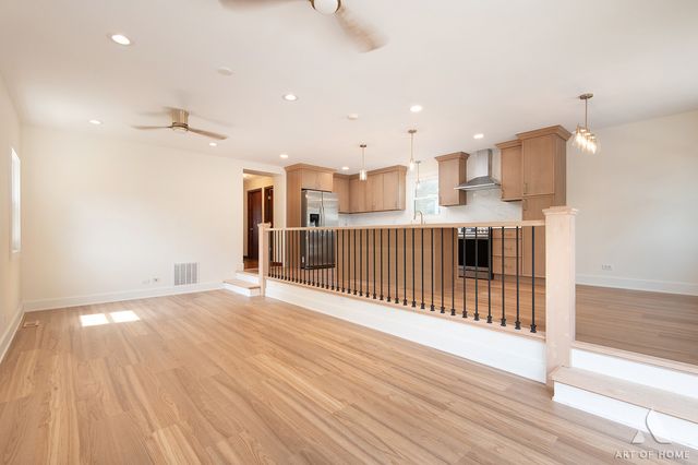 11009 S Saint Louis Avenue, Chicago, IL 60655