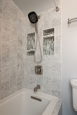 11009 S Saint Louis Avenue, Chicago, IL 60655