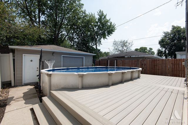 11009 S Saint Louis Avenue, Chicago, IL 60655