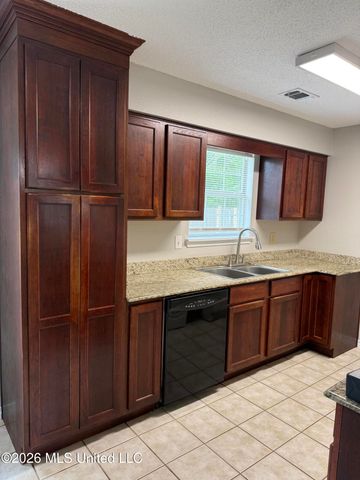 1105 Spruce Street, Ocean Springs, MS 39564