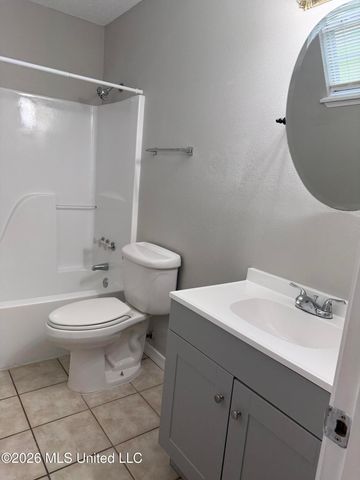 1105 Spruce Street, Ocean Springs, MS 39564