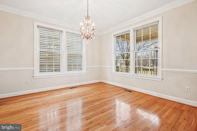 1105 PLEASANT CIR, Rockville, MD 20850