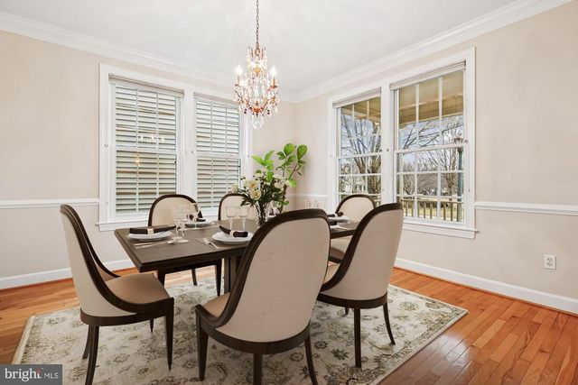 1105 PLEASANT CIR, Rockville, MD 20850