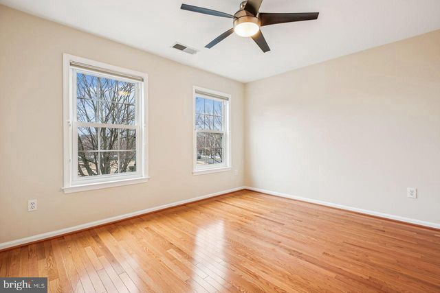 1105 PLEASANT CIR, Rockville, MD 20850