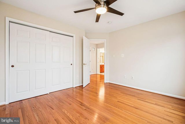 1105 PLEASANT CIR, Rockville, MD 20850