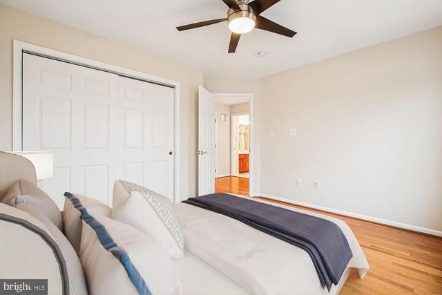 1105 PLEASANT CIR, Rockville, MD 20850