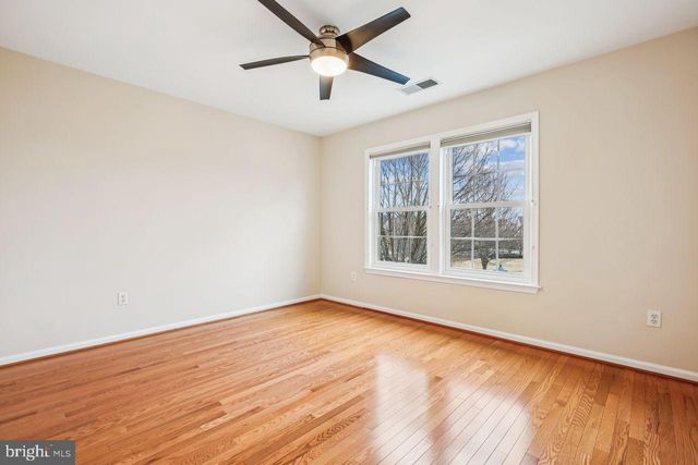 1105 PLEASANT CIR, Rockville, MD 20850