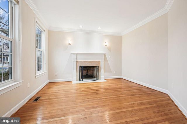 1105 PLEASANT CIR, Rockville, MD 20850