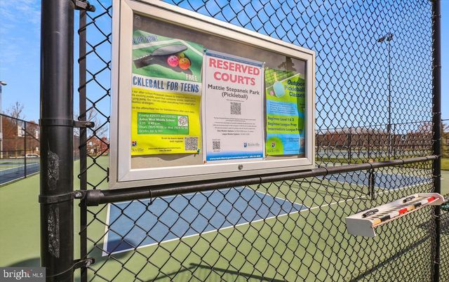 1105 PLEASANT CIR, Rockville, MD 20850