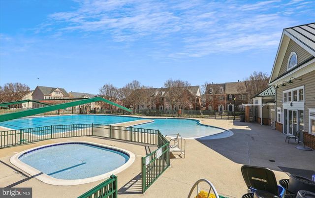 1105 PLEASANT CIR, Rockville, MD 20850