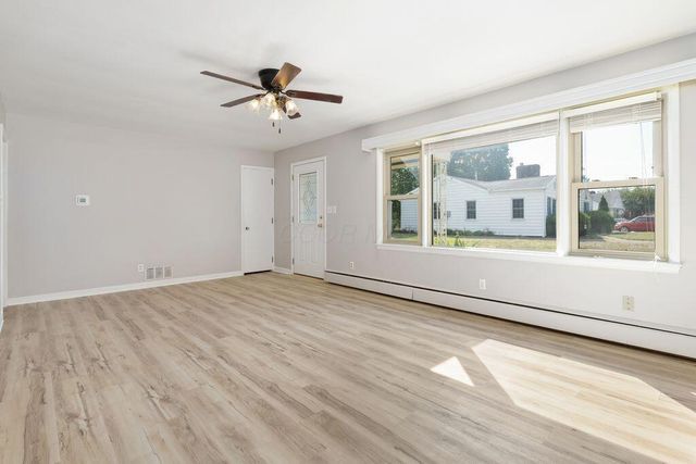 127 Collins Court, Circleville, OH 43113