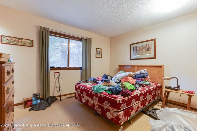 9686 Woodbury Road, Laingsburg, MI 48848