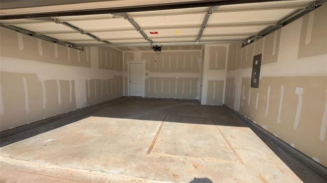 20417 Mule Deer Drive, Edmond, OK 73012