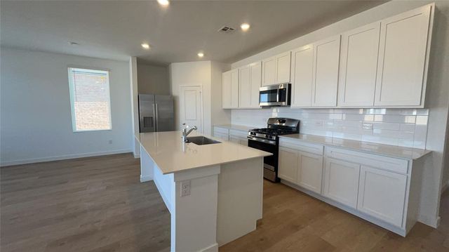 20417 Mule Deer Drive, Edmond, OK 73012