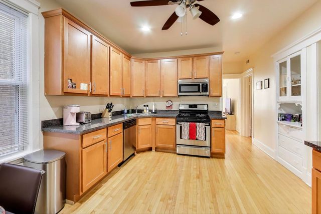 3513 N Western Avenue, Chicago, IL 60618