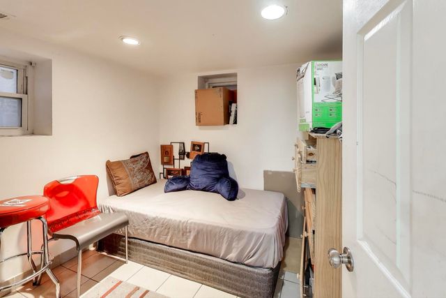 3513 N Western Avenue, Chicago, IL 60618