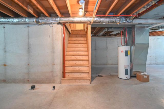 2747 W 8TH STREET, Appleton, WI 54914