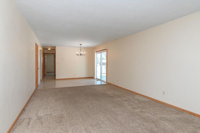 2747 W 8TH STREET, Appleton, WI 54914