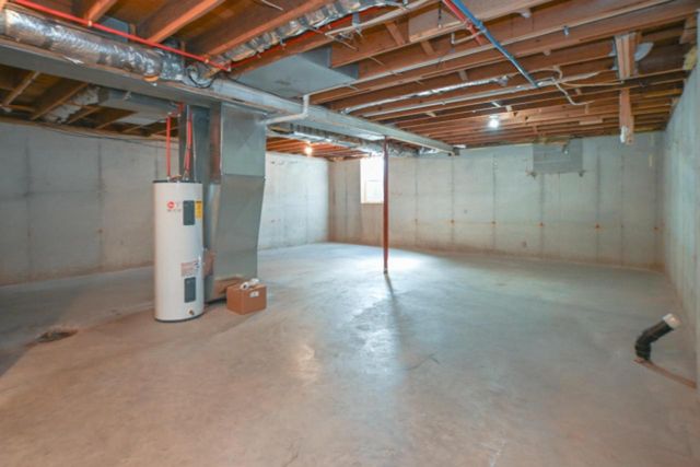 2747 W 8TH STREET, Appleton, WI 54914