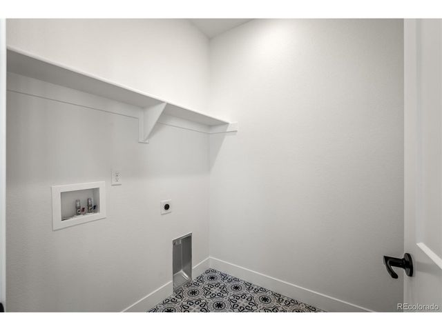 4575 Peak Crest Vw, Colorado Springs, CO 80918