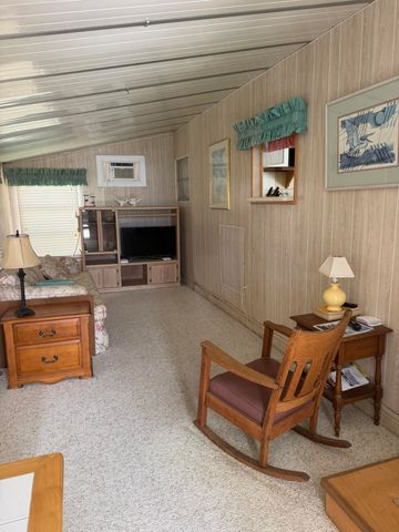 3500 S Kanner Highway 101, Stuart, FL 34994