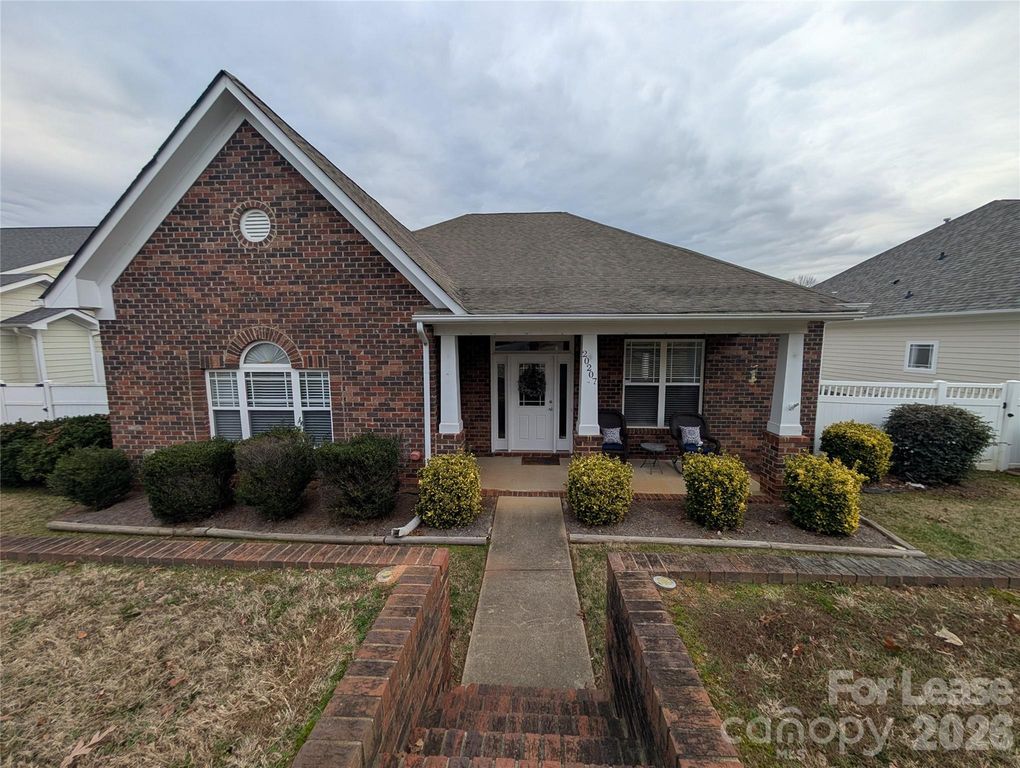 20207 Colony Point Lane, Cornelius, NC 28031