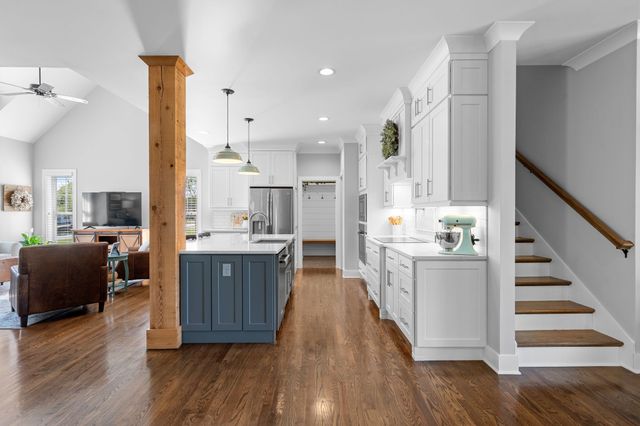 412 Old Orchard Dr, Lascassas, TN 37085