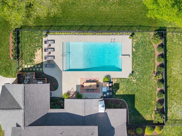 412 Old Orchard Dr, Lascassas, TN 37085