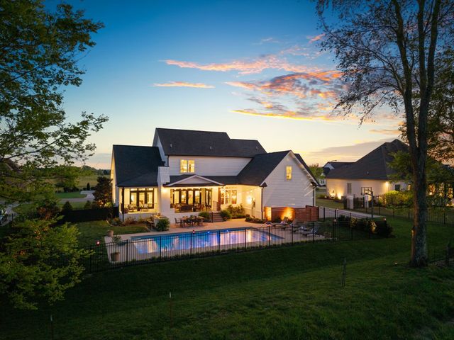 412 Old Orchard Dr, Lascassas, TN 37085