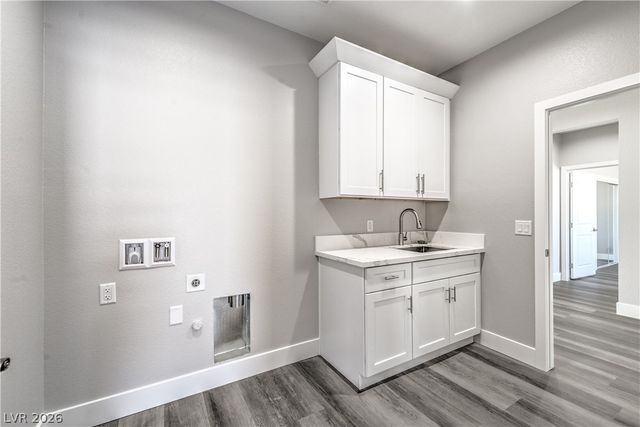 4641 Castlewood, Pahrump, NV 89061