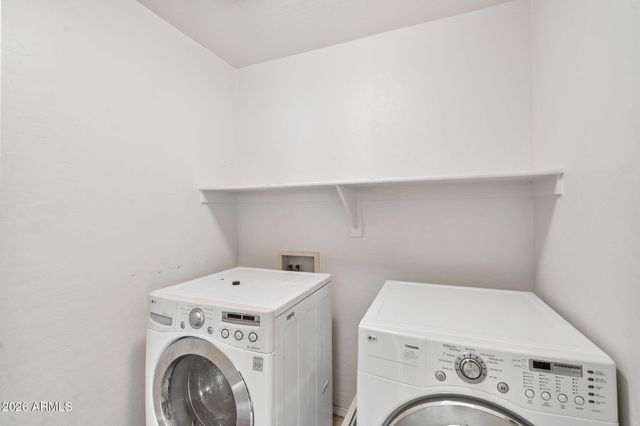 1332 E DUNBAR Drive, Phoenix, AZ 85042