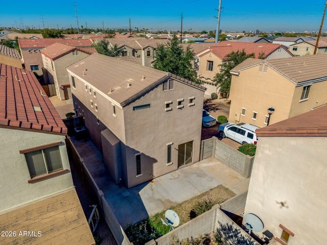 1332 E DUNBAR Drive, Phoenix, AZ 85042