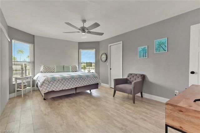 2480 Bayshore DR, Matlacha, FL 33993