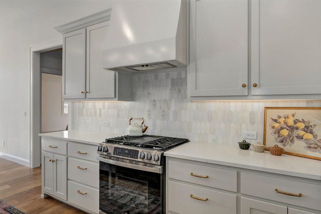 2079 N Silver Charm Avenue, Springfield, MO 65802