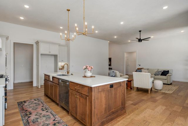 2079 N Silver Charm Avenue, Springfield, MO 65802